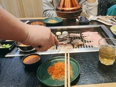 -臻牛烤肉