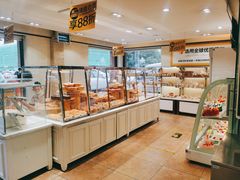 面包甜点陈列柜-味多美蛋糕(亚非大厦店)