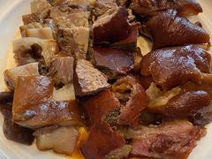 脆皮德国咸猪肘-旺顺阁鱼头泡饼(小红门店)