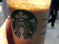 -星巴克(上海虹桥新天地二店)