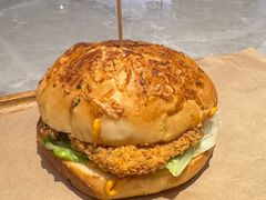 -必胜客(东大桥店)