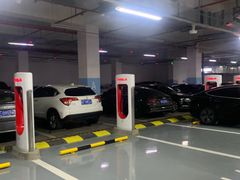 -大融城-停车场