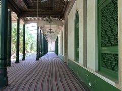 -艾提尕尔清真寺