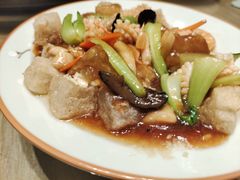 三鲜焖子-小船渔村•大连菜•大连焖鱼(黄河路店)