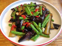 -亲回家吃饭餐厅(黄陂店)