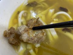 -文山荷鲜居(翠湖店)