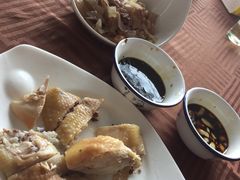 -天桥饭店·特色海鲜(金山嘴渔村店)