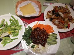 -吴记酱骨炖菜馆(西大直街店)