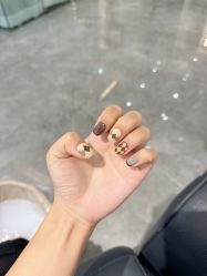 -U+nail优加专业美甲美睫