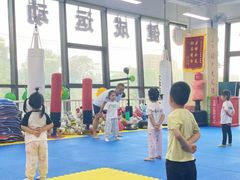 -健成运动中心·体适能跆拳道少儿格斗体考跳绳