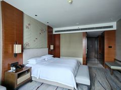 -广州汇华希尔顿逸林酒店
