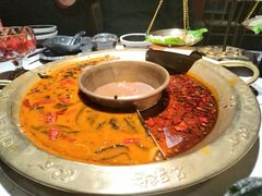 -哥老官重庆美蛙鱼头(五角场合生汇店)