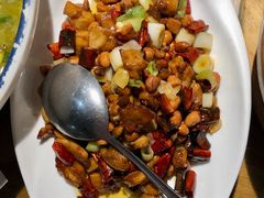 宫保鸡丁-蜀宴小调·精致家常菜(来福士店)