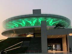 -郑东新区龙湖公共艺术中心