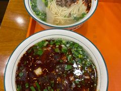 -穆芳阁兰州纯汤牛肉面(西安总店)