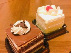 -红宝石·鲜奶小方·海派西点房(南丹店)