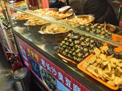 -正宁路小吃夜市