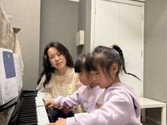 -海音琴行雅马哈钢琴·海伦·施特劳斯(金沙店)