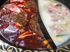 鸳鸯锅-重庆秦妈火锅(全国连锁五台山店)