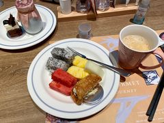 -咖啡苑自助餐厅·中国大饭店