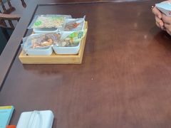 -梅花香里大酒店(郁金香路店)