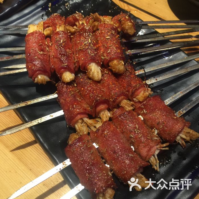 五花肉卷金针菇