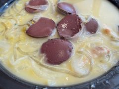 酸菜白肉炖粉条-小南洋海景餐厅(深圳湾店)