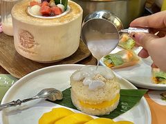 -樾餐厅泰式海鲜火锅(民歌湖店)