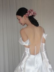 点击看大图 -GODDESS WHITE婚纱礼服(鹏城动力大厦店)