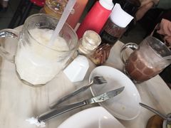 -邢泰记
