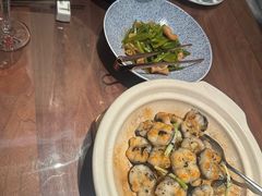 -海派悦庭·海胆烧麦·新融合菜(凯德广场店)