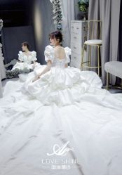 -LOVE SHINE婚纱·红鼎庄龙凤褂·妈妈装定制