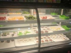 -尚品海鲜肥牛自助火锅(湖明店)