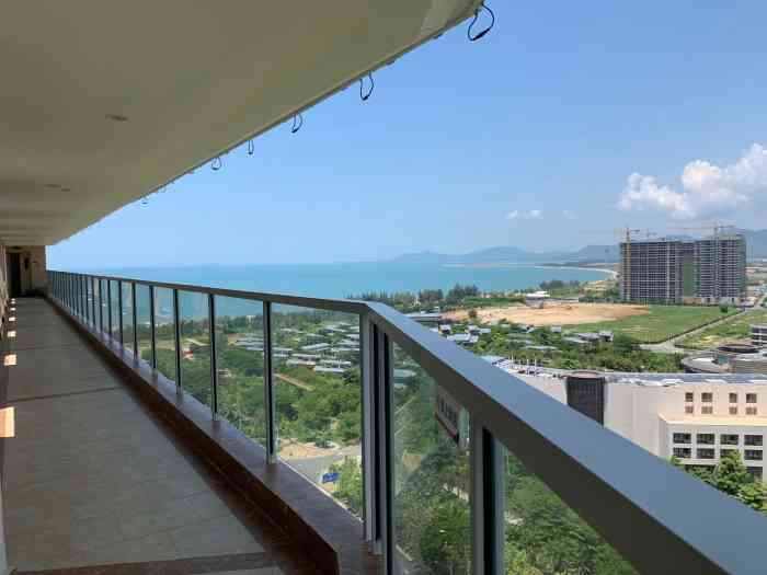 崖州湾一号-"游客蛮少的,只能自己开车去附近找餐厅.糖.