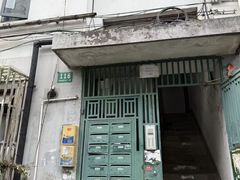 -周正记高桥松饼(潼港八村店)