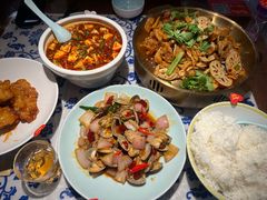 -川流不息·地道川菜·小龙虾(新松江路店)