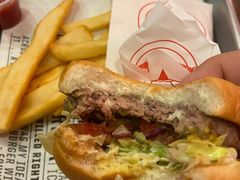 -FATBURGER 特富客汉堡(外交公寓店)