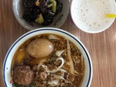 -顺溜·手工刀削面·黑金店(铜锣湾店)