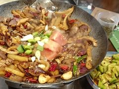 -富正毅三下锅·湘西韵味(天门山索道店)