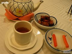 茶水+小菜-亢龙太子酒轩(东湖店)