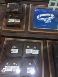 -中国黄金(福佳新天地店)