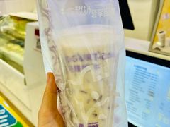 -一只酸奶牛(百联南岸上海城店)