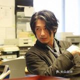 整篇统筹大故事，每集小故事串联。能够一气呵成的看下来
