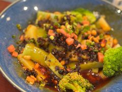 贵阳米豆腐-贵州大厦贵州厅(樱花园西街店)