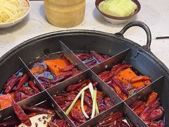 -厂花素芬九宫格火锅(银泰店)