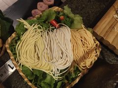三色面-湊湊火锅·茶憩(和平大悦城店)