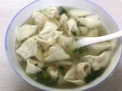 -周震馄饨