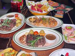 -Famous肥猫墨西哥音乐餐吧(五棵松华熙LIVE店)