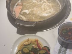 -三个椰子·现砍椰子鸡(金源CBD店)