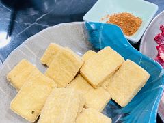 包浆豆腐-奉座泥炉烤肉·活鳗·稻草黄油鸡(龙美店)